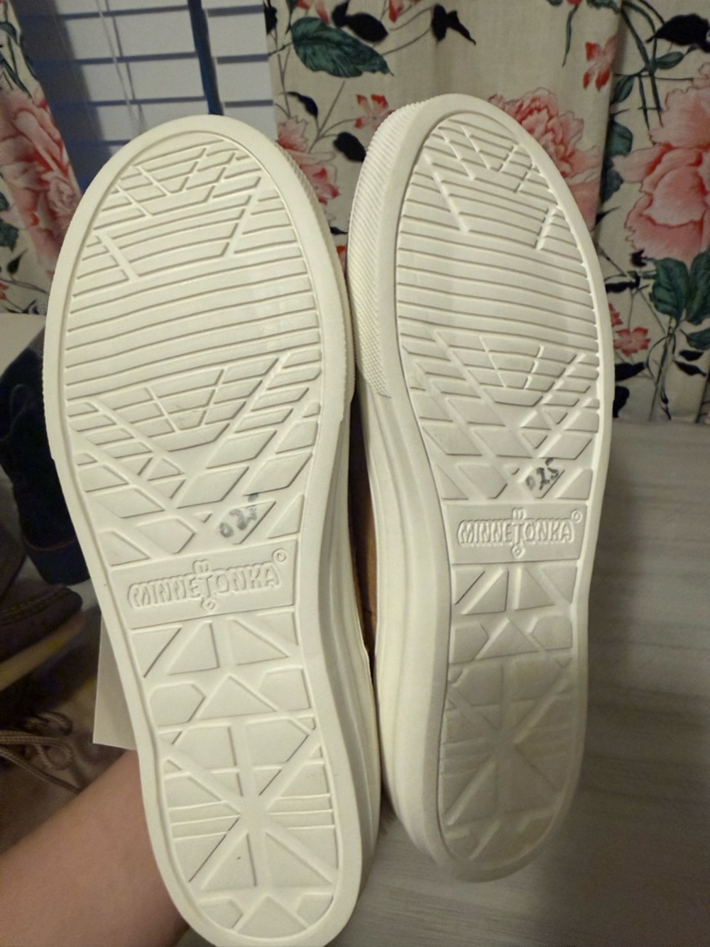 MINNETONKA Tan Suede Faux Fur Lined Slip-On Shoes - Picture 3 of 4